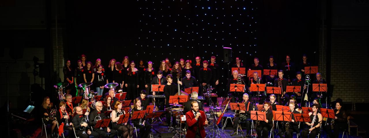 Muziekvereniging Ontwaakt verzorgde een fantastische kerstshow